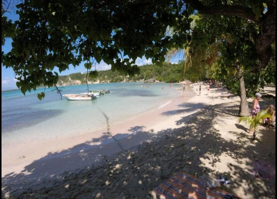 Villa en pleine nature située à 5min d'une plage Le Gosier  Esterno foto